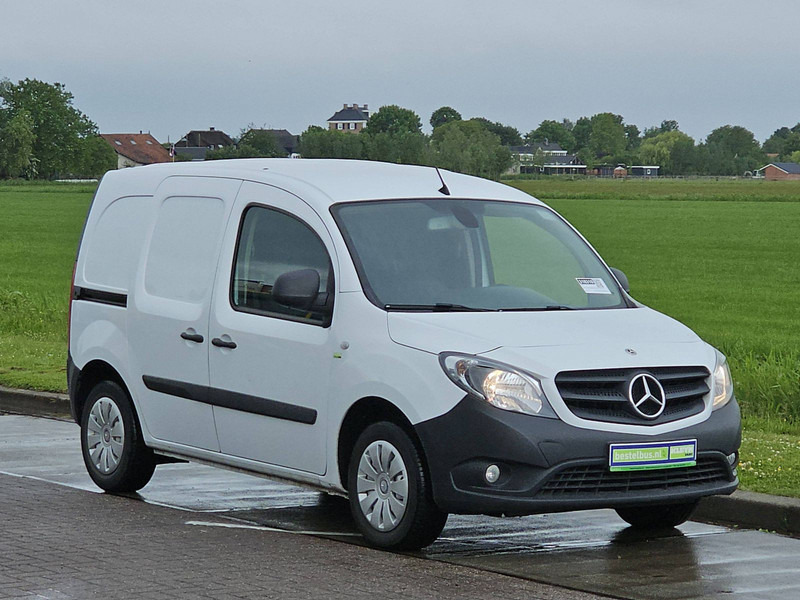 Mercedes-Benz Citan 109 CDI LONG PRO - Van box: gambar 4 Mercedes-Benz Citan 109 CDI LONG PRO - Van box: gambar 4