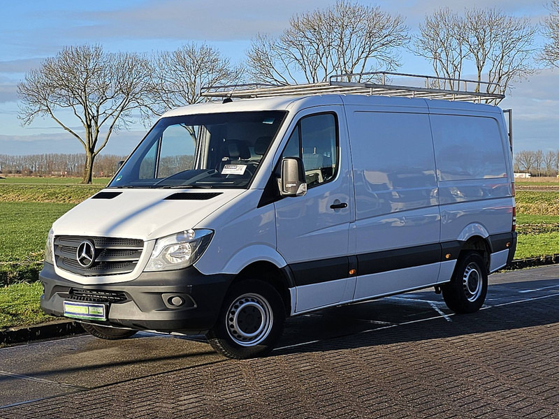 Mercedes-Benz Sprinter 316 AC - Van panel: gambar 2 Mercedes-Benz Sprinter 316 AC - Van panel: gambar 2
