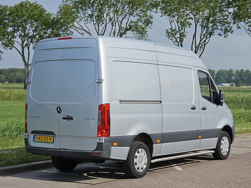 Mercedes-Benz Sprinter 316 L2H2 RWD Airco Euro6 - Van panel: gambar 3 Mercedes-Benz Sprinter 316 L2H2 RWD Airco Euro6 - Van panel: gambar 3