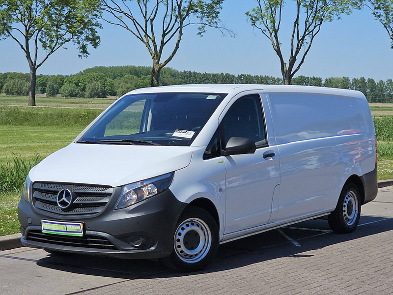 Mercedes-Benz Vito 110 XL ac navi EURO6 - Van kecil: gambar 2 Mercedes-Benz Vito 110 XL ac navi EURO6 - Van kecil: gambar 2