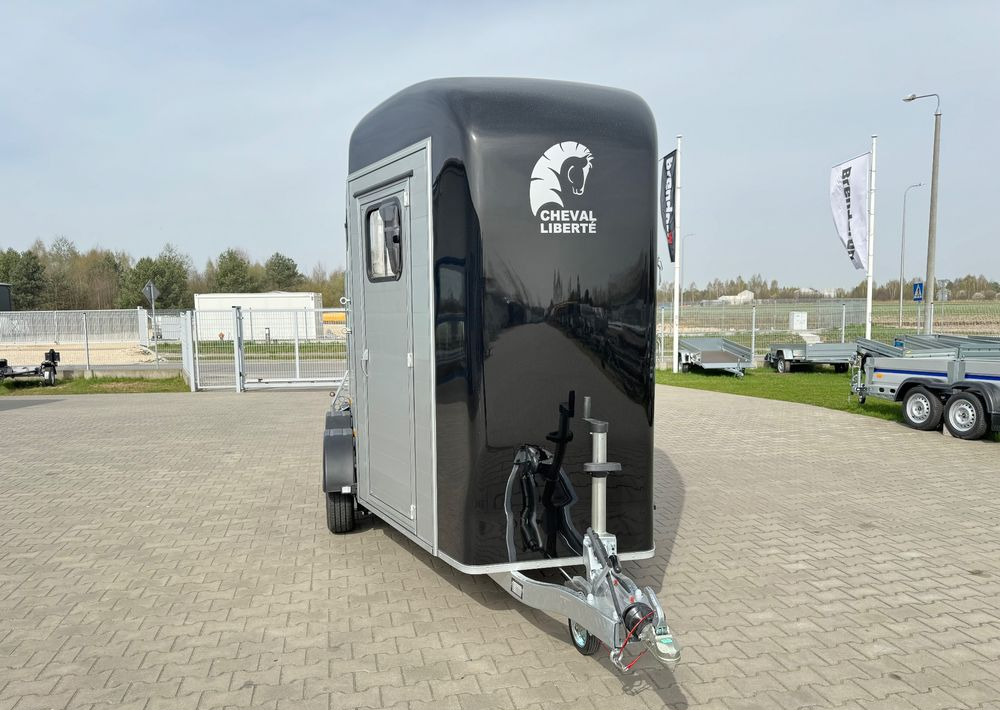 CHEVAL LIBERTÉ Touring Country XL przyczepa na dwa konie | duża siodlarnia | drzwi boczne | rampa przednia | 387×179 cm | ALUMINIOWA | Debon | dostawa | mocna i solidna | - Trailer pengangkut kuda: gambar 5 CHEVAL LIBERTÉ Touring Country XL przyczepa na dwa konie | duża siodlarnia | drzwi boczne | rampa przednia | 387×179 cm | ALUMINIOWA | Debon | dostawa | mocna i solidna | - Trailer pengangkut kuda: gambar 5