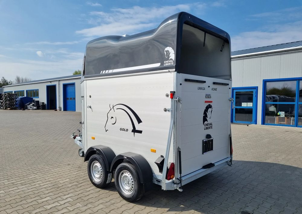 Cheval Liberte Gold First Alu + siodlarnia przyczepa dwukonna - Trailer mobil: gambar 5 Cheval Liberte Gold First Alu + siodlarnia przyczepa dwukonna - Trailer mobil: gambar 5