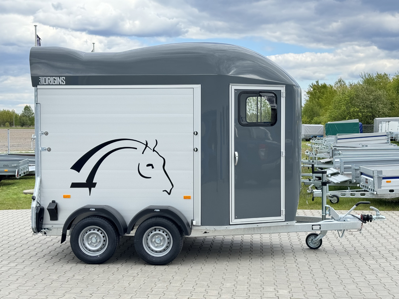 Cheval Liberté Gold Origins ALU 2000 kg - Trailer pengangkut kuda: gambar 2 Cheval Liberté Gold Origins ALU 2000 kg - Trailer pengangkut kuda: gambar 2