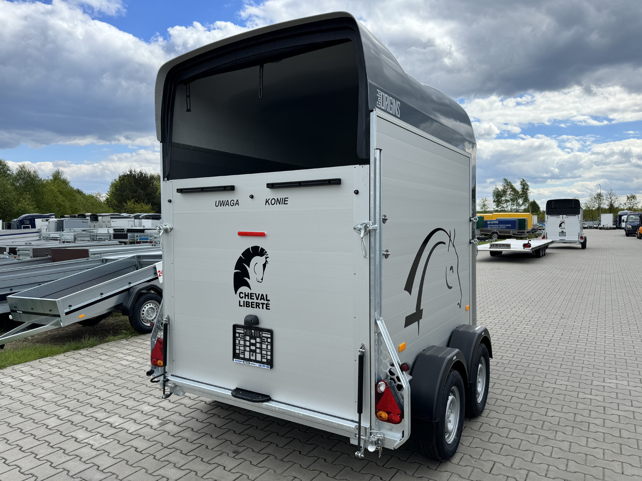 Cheval Liberté Gold Origins ALU 2000 kg - Trailer pengangkut kuda: gambar 3 Cheval Liberté Gold Origins ALU 2000 kg - Trailer pengangkut kuda: gambar 3