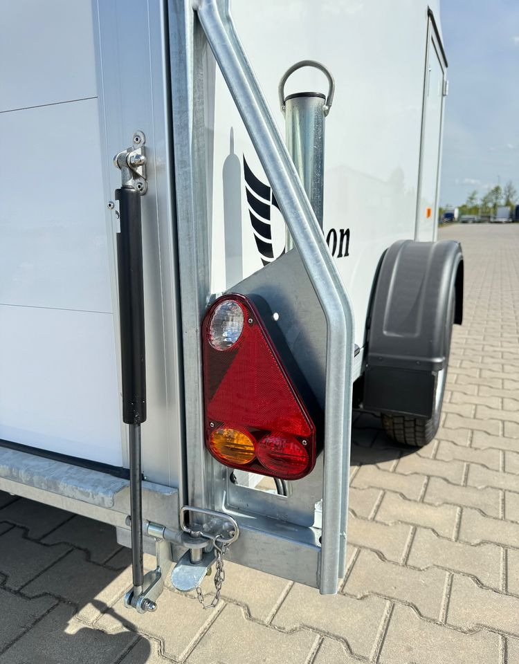 DEBON Debon Cargo 1300 + drzwi boczne | 300 x 150 x 170 cm / 750 - 1300 kg - Trailer kotak tertutup: gambar 5 DEBON Debon Cargo 1300 + drzwi boczne | 300 x 150 x 170 cm / 750 - 1300 kg - Trailer kotak tertutup: gambar 5