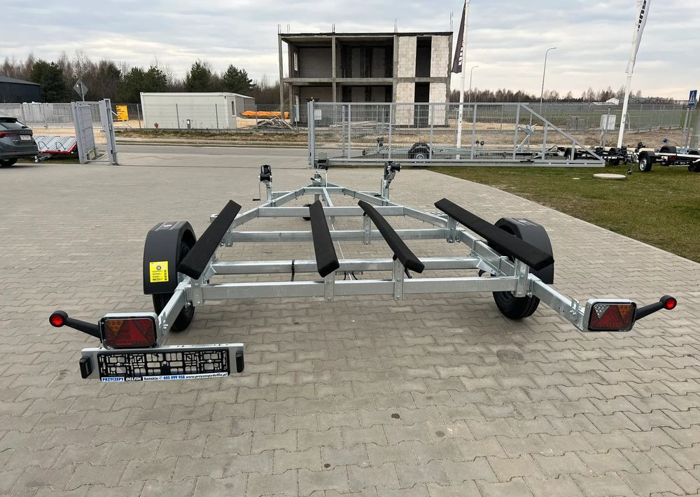Lorries PP13 -6025 L na 2 skutery wodne - Trailer mobil: gambar 5 Lorries PP13 -6025 L na 2 skutery wodne - Trailer mobil: gambar 5