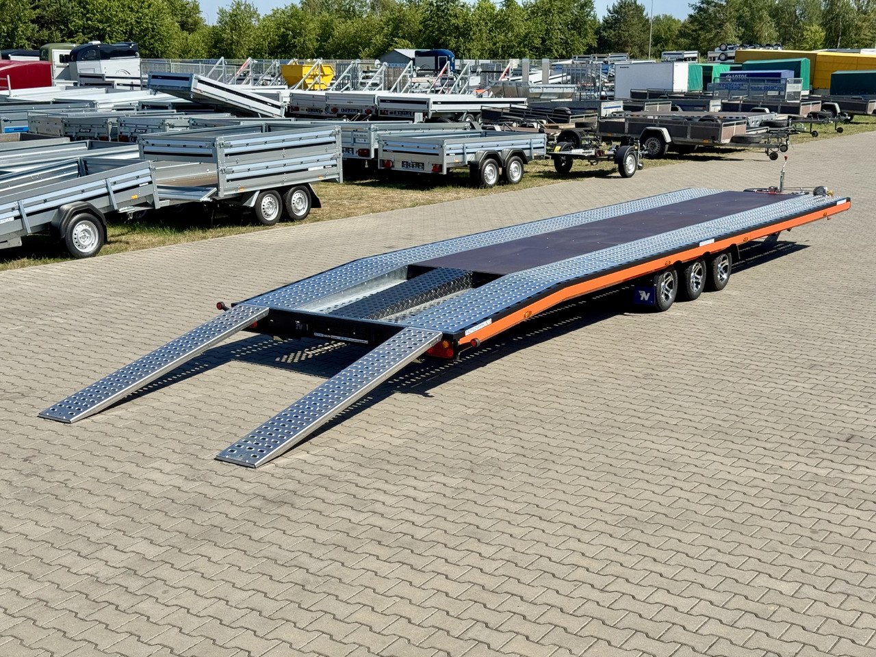 NIEWIADÓW Indiana Premium Color 850 x 210 cm | 3500 kg - Trailer autotransporter: gambar 2 NIEWIADÓW Indiana Premium Color 850 x 210 cm | 3500 kg - Trailer autotransporter: gambar 2