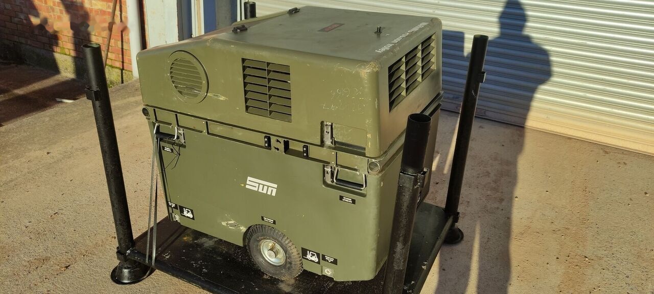 SUN AHT87A - Ground power unit: gambar 1 SUN AHT87A - Ground power unit: gambar 1