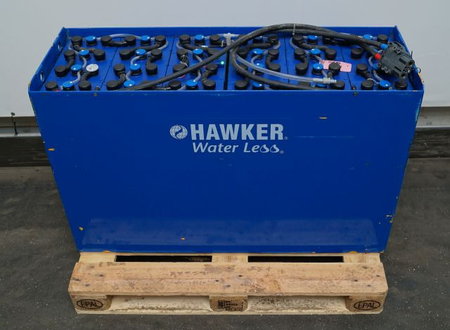 Hawker unknown | Battery 48V775Ah 48 5 PZMM775 Year 2023 weight 1132 kg sn. 8087 - Baterai untuk Peralatan untuk menangani material: gambar 1 Hawker unknown | Battery 48V775Ah 48 5 PZMM775 Year 2023 weight 1132 kg sn. 8087 - Baterai untuk Peralatan untuk menangani material: gambar 1