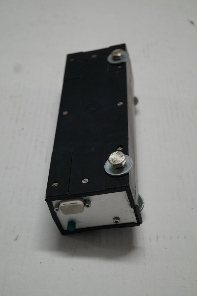 Jungheinrich 50038451 | IF sensor EKS310 - Sensor untuk Peralatan untuk menangani material: gambar 2 Jungheinrich 50038451 | IF sensor EKS310 - Sensor untuk Peralatan untuk menangani material: gambar 2