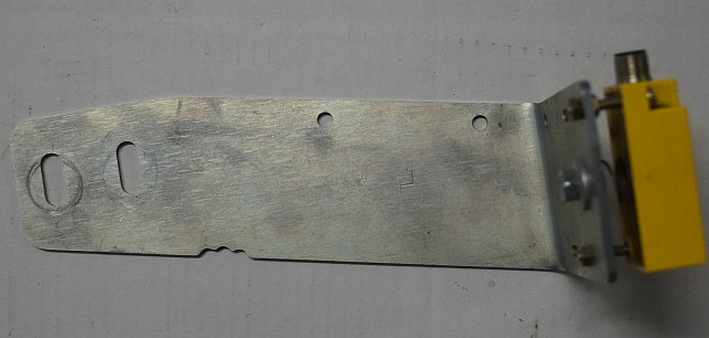 Jungheinrich 51132926 | Initiator from EKS308 year 2014 - Sensor untuk Peralatan untuk menangani material: gambar 1 Jungheinrich 51132926 | Initiator from EKS308 year 2014 - Sensor untuk Peralatan untuk menangani material: gambar 1