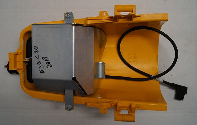 Jungheinrich 51601350 | Cover with power supply cable from EJE C20 year 2018 Cover with power supply cable from EJE C20 year 2018 - Tubuh dan eksterior untuk Peralatan untuk menangani material: gambar 2 Jungheinrich 51601350 | Cover with power supply cable from EJE C20 year 2018 Cover with power supply cable from EJE C20 year 2018 - Tubuh dan eksterior untuk Peralatan untuk menangani material: gambar 2