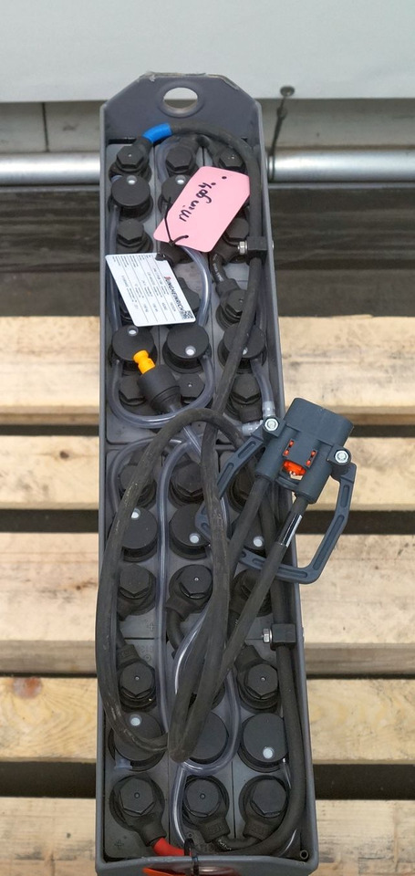 Jungheinrich unknown | Battery 24 2PZB150 year 2024 weight 150 kg sn. C81403233 - Baterai untuk Peralatan untuk menangani material: gambar 2 Jungheinrich unknown | Battery 24 2PZB150 year 2024 weight 150 kg sn. C81403233 - Baterai untuk Peralatan untuk menangani material: gambar 2