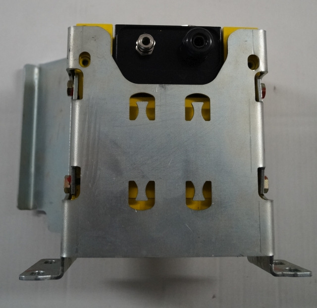 Sick 1023893 | Safety Laser Scanner PSA S30A-7011 EA year 2014 jungheinrich stoc - Sensor untuk Peralatan untuk menangani material: gambar 2 Sick 1023893 | Safety Laser Scanner PSA S30A-7011 EA year 2014 jungheinrich stoc - Sensor untuk Peralatan untuk menangani material: gambar 2