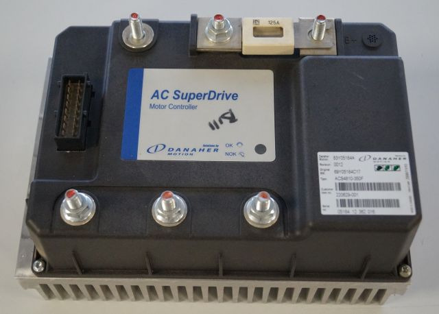 Toyota/BT 220629-001 | Danaher motion AC Superdrive motor controller 83Y05184A A - ECU untuk Peralatan untuk menangani material: gambar 1 Toyota/BT 220629-001 | Danaher motion AC Superdrive motor controller 83Y05184A A - ECU untuk Peralatan untuk menangani material: gambar 1