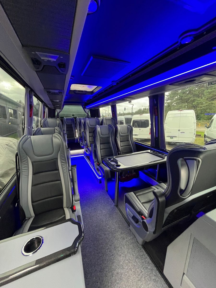 Mercedes-Benz Sprinter 519 HIGH DECK/ 3.0 V6 /LUXURY Bus/ 6.8t - Bus pariwisata: gambar 1 Mercedes-Benz Sprinter 519 HIGH DECK/ 3.0 V6 /LUXURY Bus/ 6.8t - Bus pariwisata: gambar 1