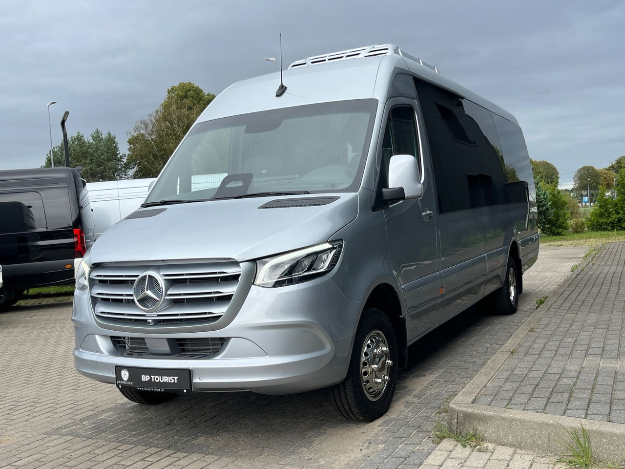 Mercedes-Benz Sprinter 519 TRANSFER XL / 22+1+1 / ON STOCK!!! Mercedes-Benz Sprinter 519 TOURIST XL/ 21-24 Seats/ IN STOCK! - Bus mini, Van penumpang: gambar 3 Mercedes-Benz Sprinter 519 TRANSFER XL / 22+1+1 / ON STOCK!!! Mercedes-Benz Sprinter 519 TOURIST XL/ 21-24 Seats/ IN STOCK! - Bus mini, Van penumpang: gambar 3