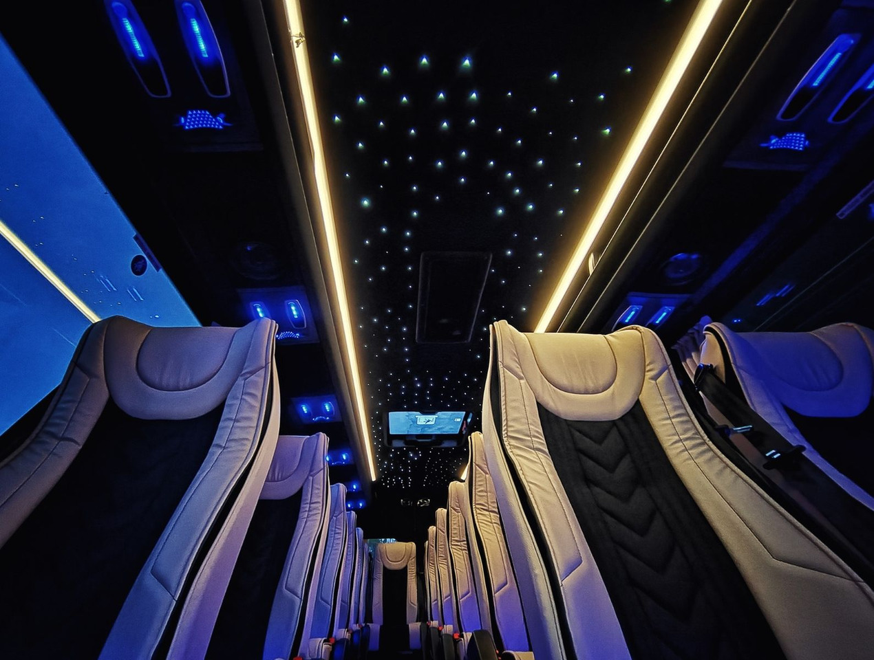Mercedes-Benz Sprinter 519 XL /19+1+1/Luxury Bus /Coming Soon! Mercedes-Benz Sprinter 519 XL /19+1+1/Luxury /Panorama Windows - Bus mini, Van penumpang: gambar 1 Mercedes-Benz Sprinter 519 XL /19+1+1/Luxury Bus /Coming Soon! Mercedes-Benz Sprinter 519 XL /19+1+1/Luxury /Panorama Windows - Bus mini, Van penumpang: gambar 1