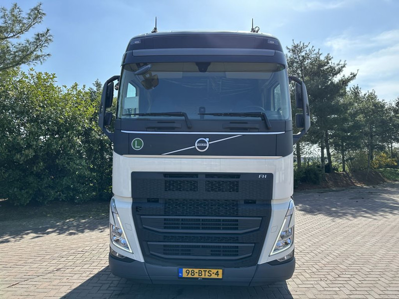 Volvo Volvo FH 500 4x2 ACC I-PARK COOL NEW MODEL FH 500 4x2 - Tractor head: gambar 2 Volvo Volvo FH 500 4x2 ACC I-PARK COOL NEW MODEL FH 500 4x2 - Tractor head: gambar 2