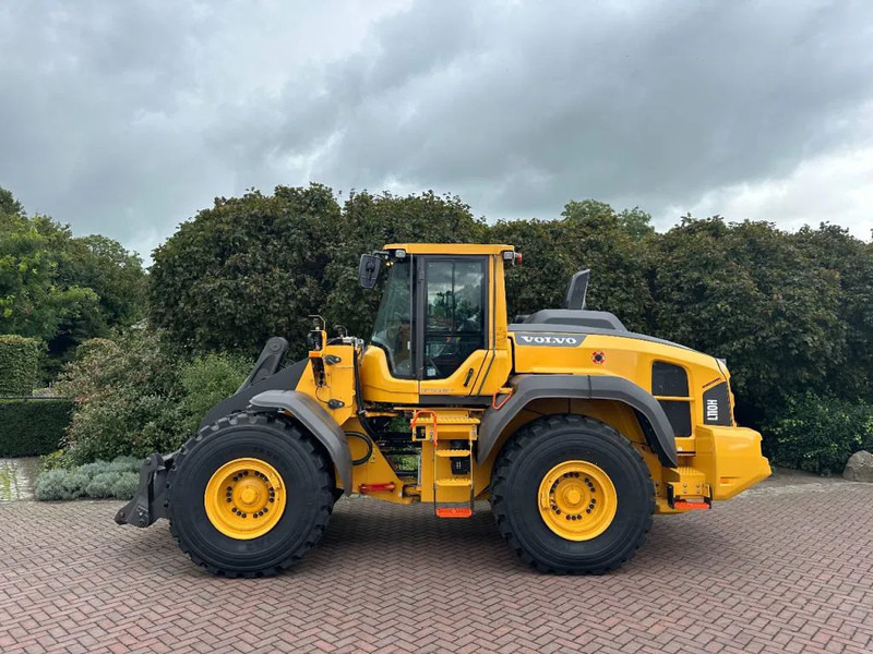 Volvo L110 H Unused 3 units directly availlable - Wheel loader: gambar 1 Volvo L110 H Unused 3 units directly availlable - Wheel loader: gambar 1