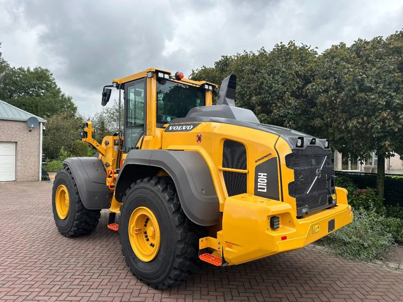 Volvo L110 H Unused 3 units directly availlable - Wheel loader: gambar 2 Volvo L110 H Unused 3 units directly availlable - Wheel loader: gambar 2