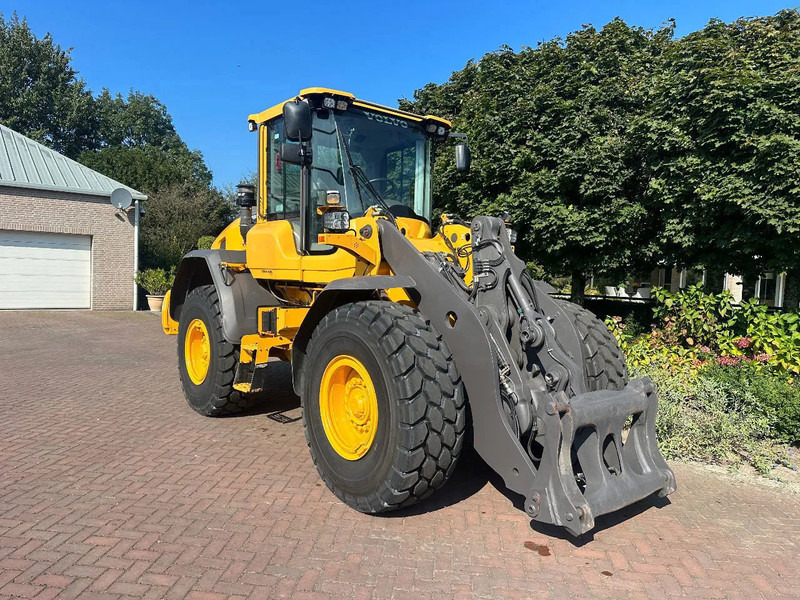 Wheel loader Volvo L70 H: gambar 6 Wheel loader Volvo L70 H: gambar 6