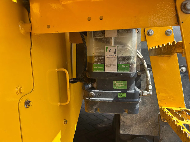 Wheel loader baru Volvo L90 H: gambar 15