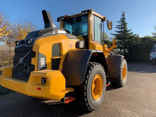Volvo L90 H2 2025 Michelin 650/65 - Wheel loader: gambar 4 Volvo L90 H2 2025 Michelin 650/65 - Wheel loader: gambar 4