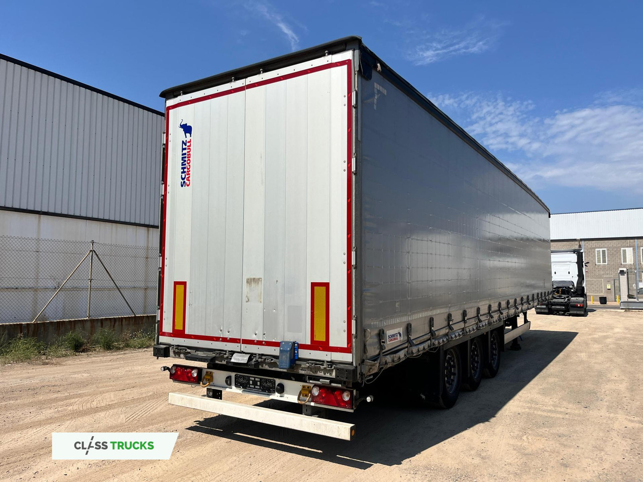 Schmitz Cargobull SCS24/L Varios - Semi-trailer dengan terpal samping: gambar 3 Schmitz Cargobull SCS24/L Varios - Semi-trailer dengan terpal samping: gambar 3