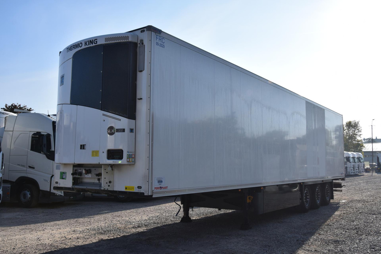 Schmitz Cargobull SKO Double Deck FP 45 ThermoKing SLXi 300 Lifting Axle h2.7m - Semi-trailer berpendingin: gambar 1 Schmitz Cargobull SKO Double Deck FP 45 ThermoKing SLXi 300 Lifting Axle h2.7m - Semi-trailer berpendingin: gambar 1