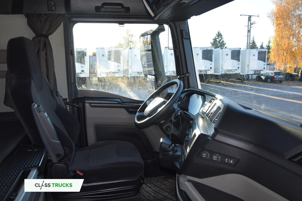 Tractor head MAN TGX 18.470 GX: gambar 16 Tractor head MAN TGX 18.470 GX: gambar 16