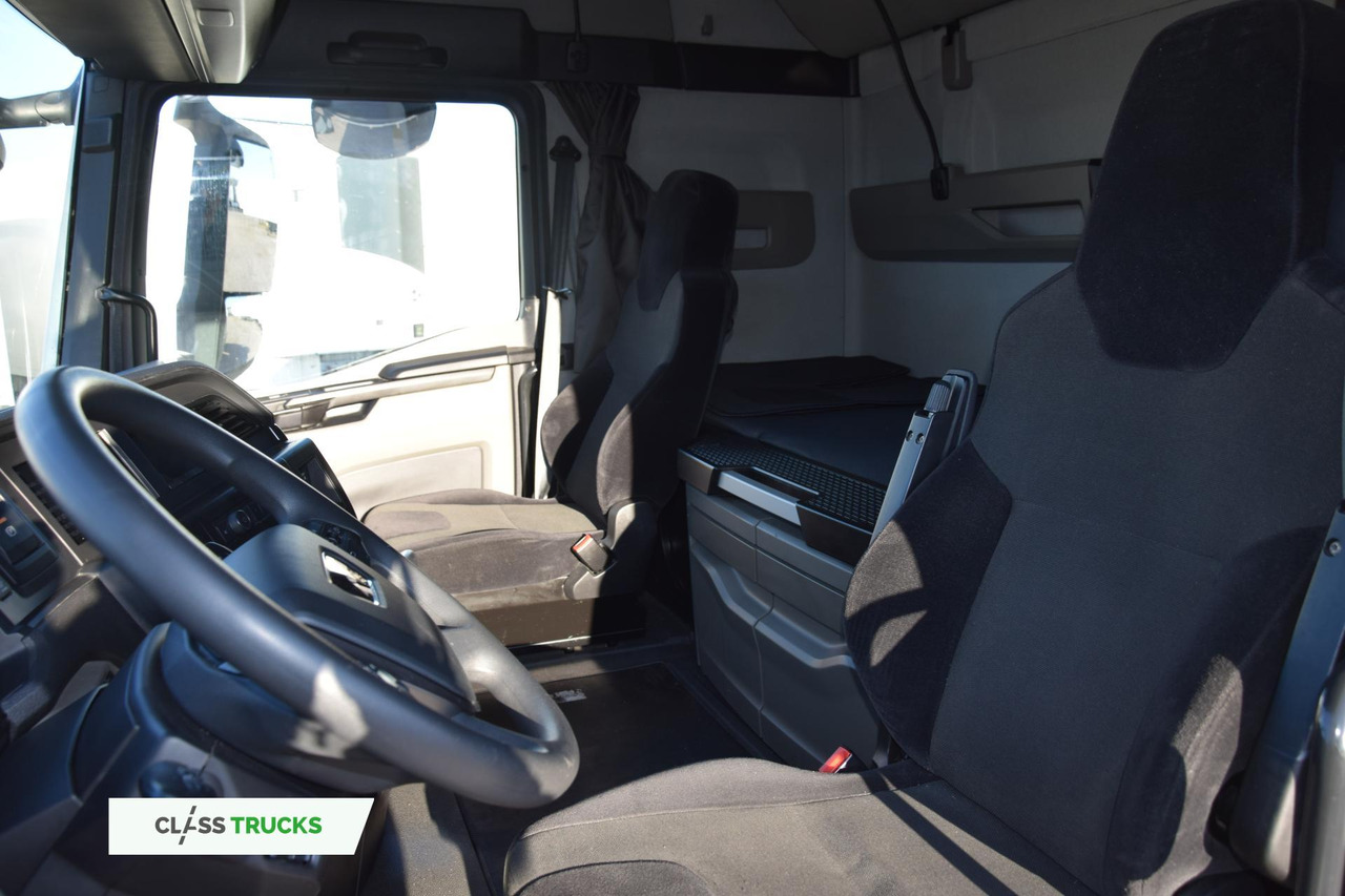 Tractor head MAN TGX 18.470 GX: gambar 9 Tractor head MAN TGX 18.470 GX: gambar 9