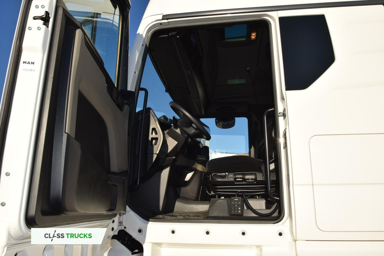Tractor head MAN TGX 18.470 GX: gambar 8 Tractor head MAN TGX 18.470 GX: gambar 8