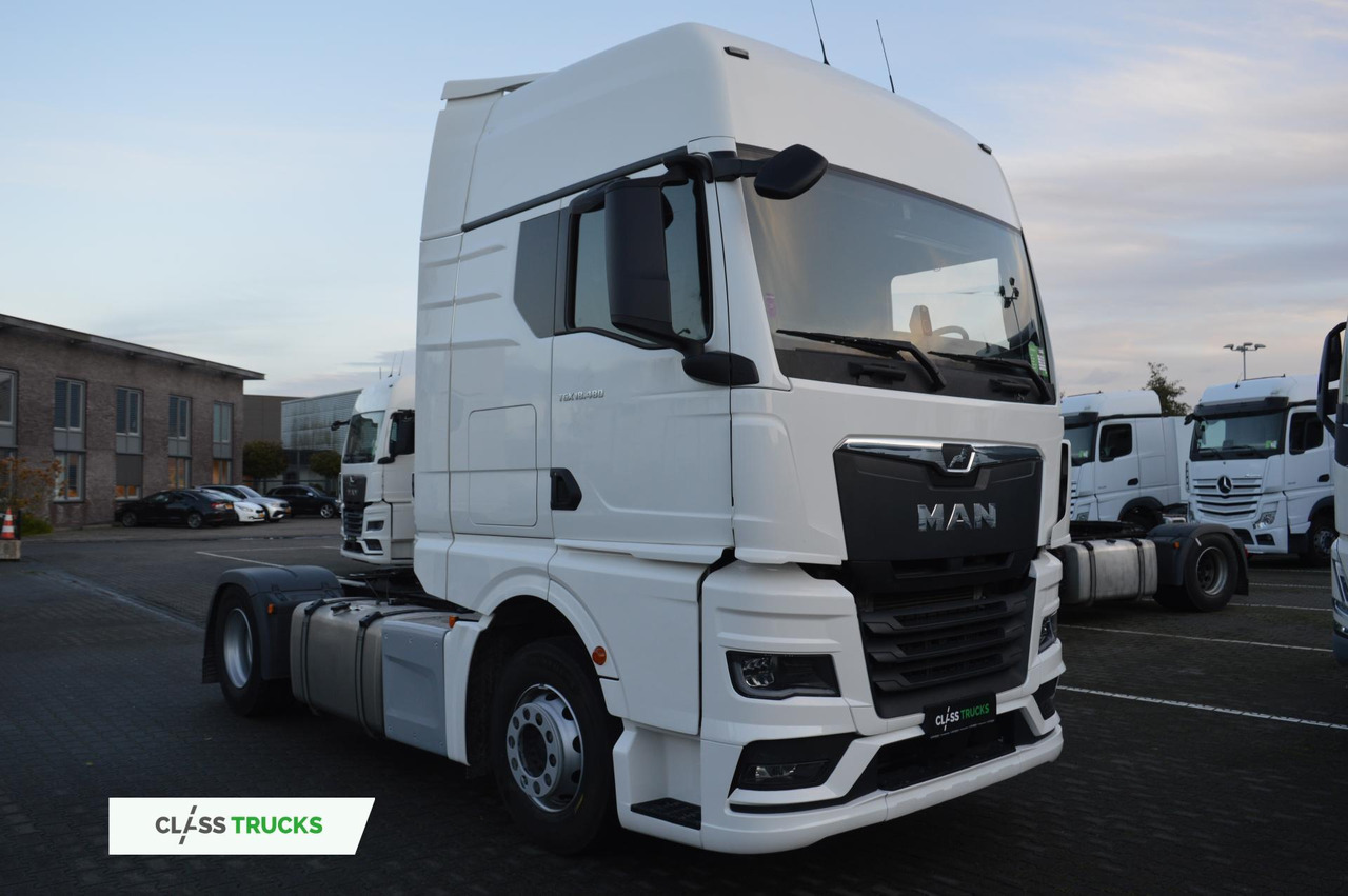 MAN TGX 18.480 GX Cab Adaptive Cruise Control, Parking cooling - Tractor head: gambar 4 MAN TGX 18.480 GX Cab Adaptive Cruise Control, Parking cooling - Tractor head: gambar 4