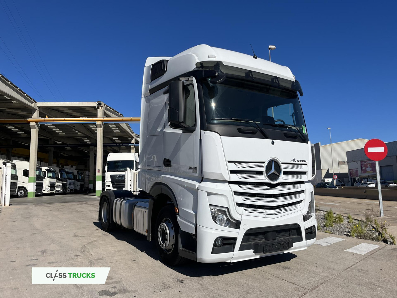 Mercedes-Benz Actros 5 1845 BigSpace LED lights - Tractor head: gambar 3 Mercedes-Benz Actros 5 1845 BigSpace LED lights - Tractor head: gambar 3