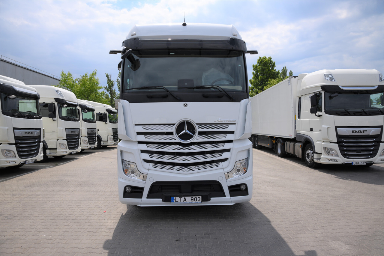 Mercedes-Benz Actros 5 1845 BigSpace - Tractor head: gambar 3 Mercedes-Benz Actros 5 1845 BigSpace - Tractor head: gambar 3