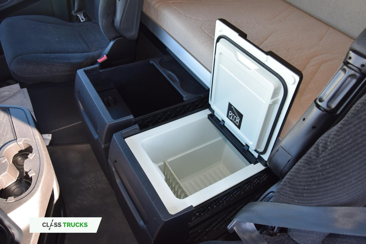 Tractor head Mercedes-Benz Actros 5 1845 BigSpace: gambar 11 Tractor head Mercedes-Benz Actros 5 1845 BigSpace: gambar 11