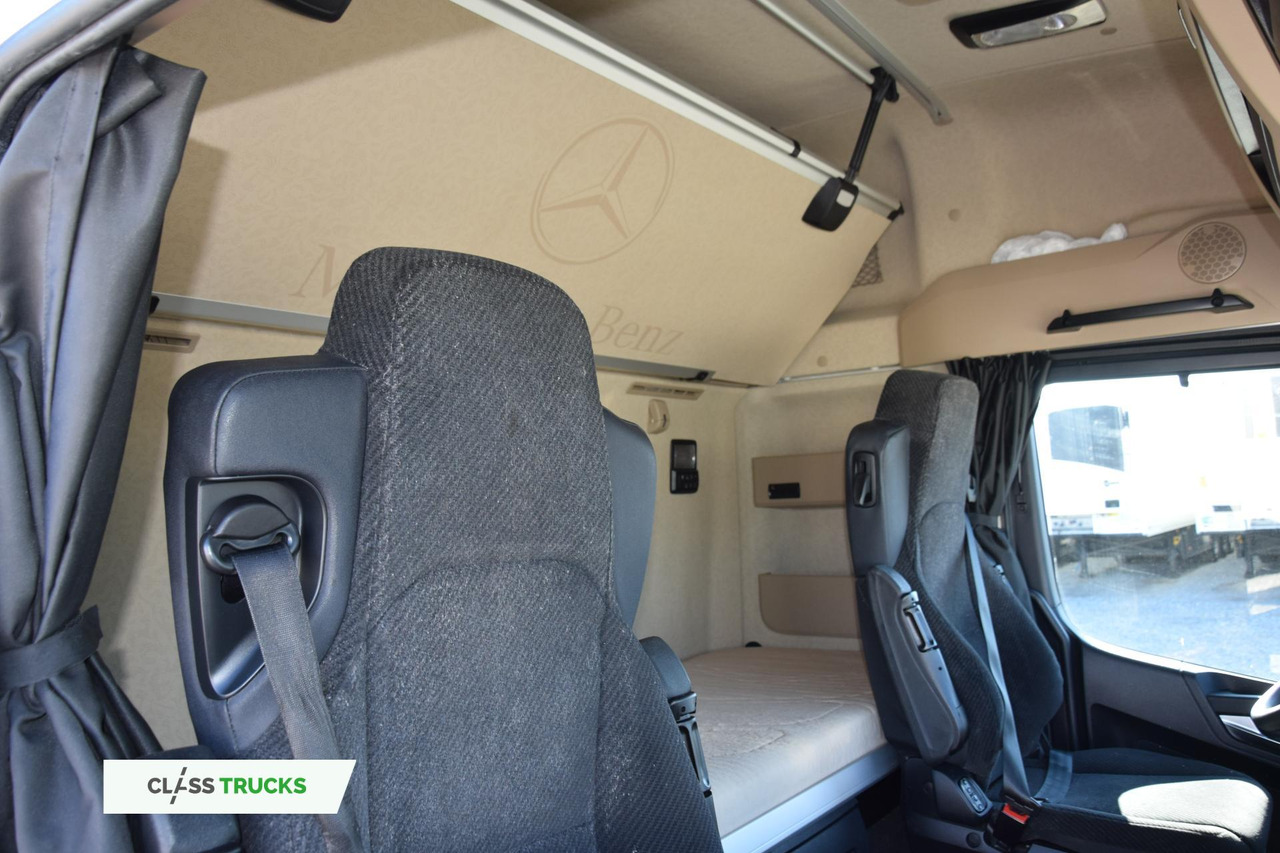 Tractor head Mercedes-Benz Actros 5 1845 BigSpace: gambar 14 Tractor head Mercedes-Benz Actros 5 1845 BigSpace: gambar 14