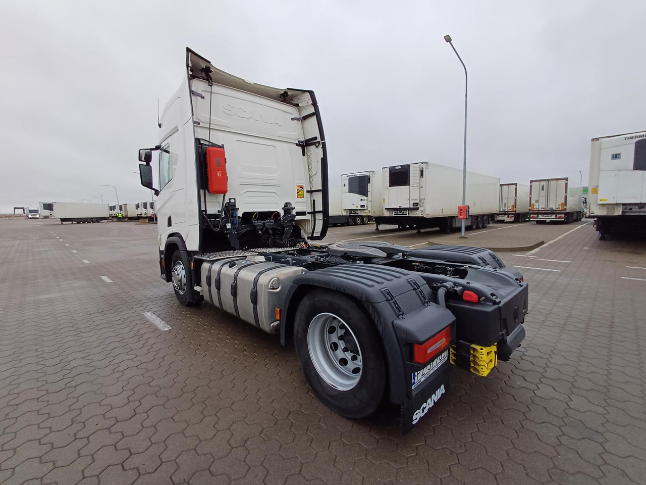 Scania R450 CR20H Retarder ACC - Tractor head: gambar 4 Scania R450 CR20H Retarder ACC - Tractor head: gambar 4
