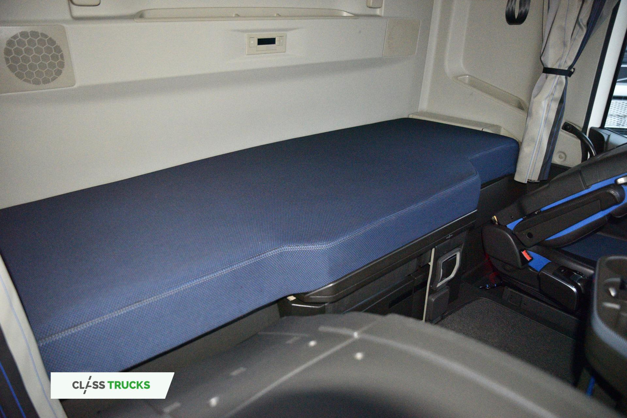 Leasing Volvo FH 460 Globetrotter XL Varios i-Save Volvo FH 460 Globetrotter XL Varios i-Save: gambar 16 Leasing Volvo FH 460 Globetrotter XL Varios i-Save Volvo FH 460 Globetrotter XL Varios i-Save: gambar 16