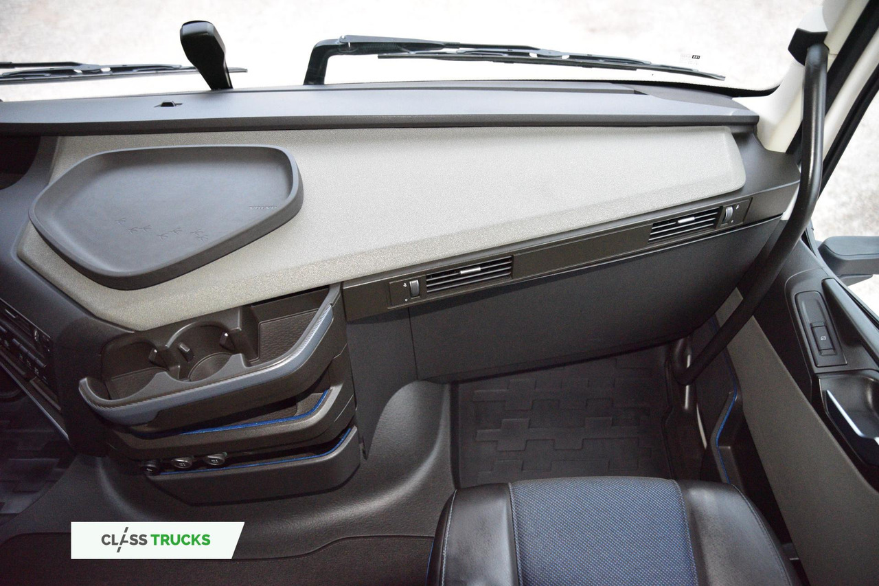 Leasing Volvo FH 460 Globetrotter XL Varios i-Save Volvo FH 460 Globetrotter XL Varios i-Save: gambar 13 Leasing Volvo FH 460 Globetrotter XL Varios i-Save Volvo FH 460 Globetrotter XL Varios i-Save: gambar 13