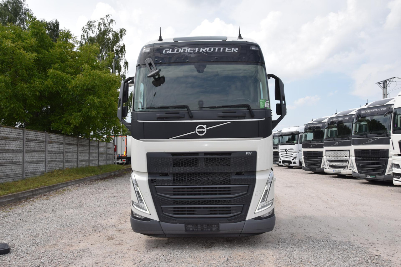 Volvo FH 500 Globetrotter XL - Tractor head: gambar 2 Volvo FH 500 Globetrotter XL - Tractor head: gambar 2