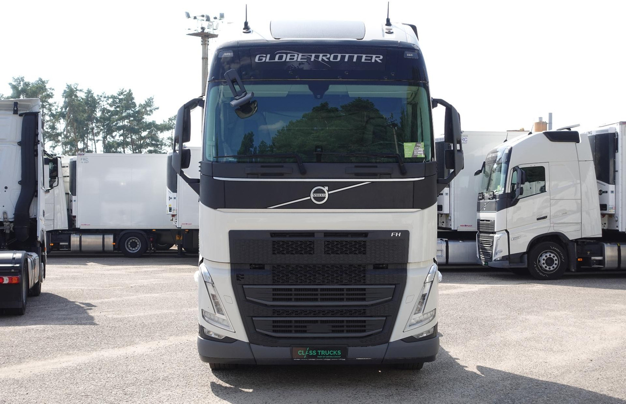 Volvo FH 500 Globetrotter XL Varios - Tractor head: gambar 2 Volvo FH 500 Globetrotter XL Varios - Tractor head: gambar 2