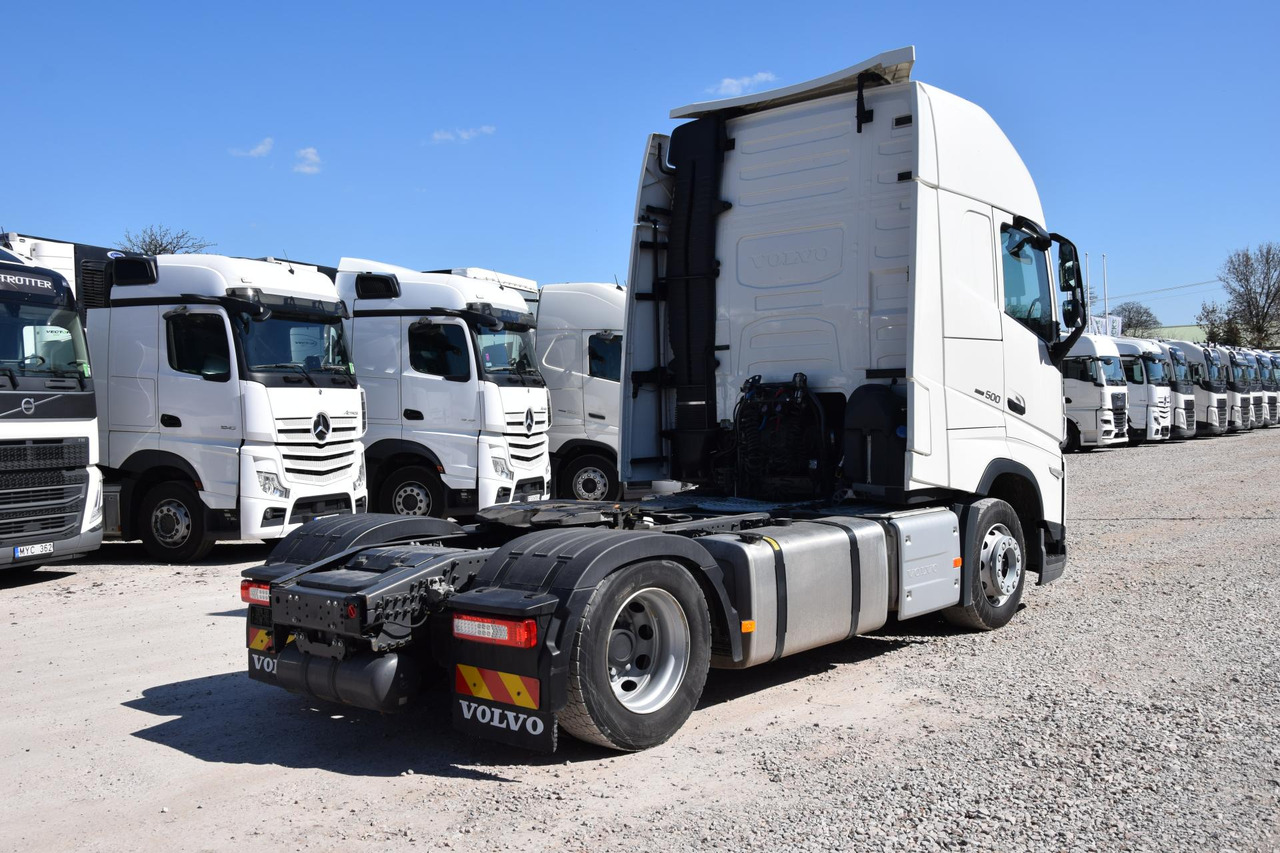 Volvo FH 500 Globetrotter XL Varios - Tractor head: gambar 4 Volvo FH 500 Globetrotter XL Varios - Tractor head: gambar 4
