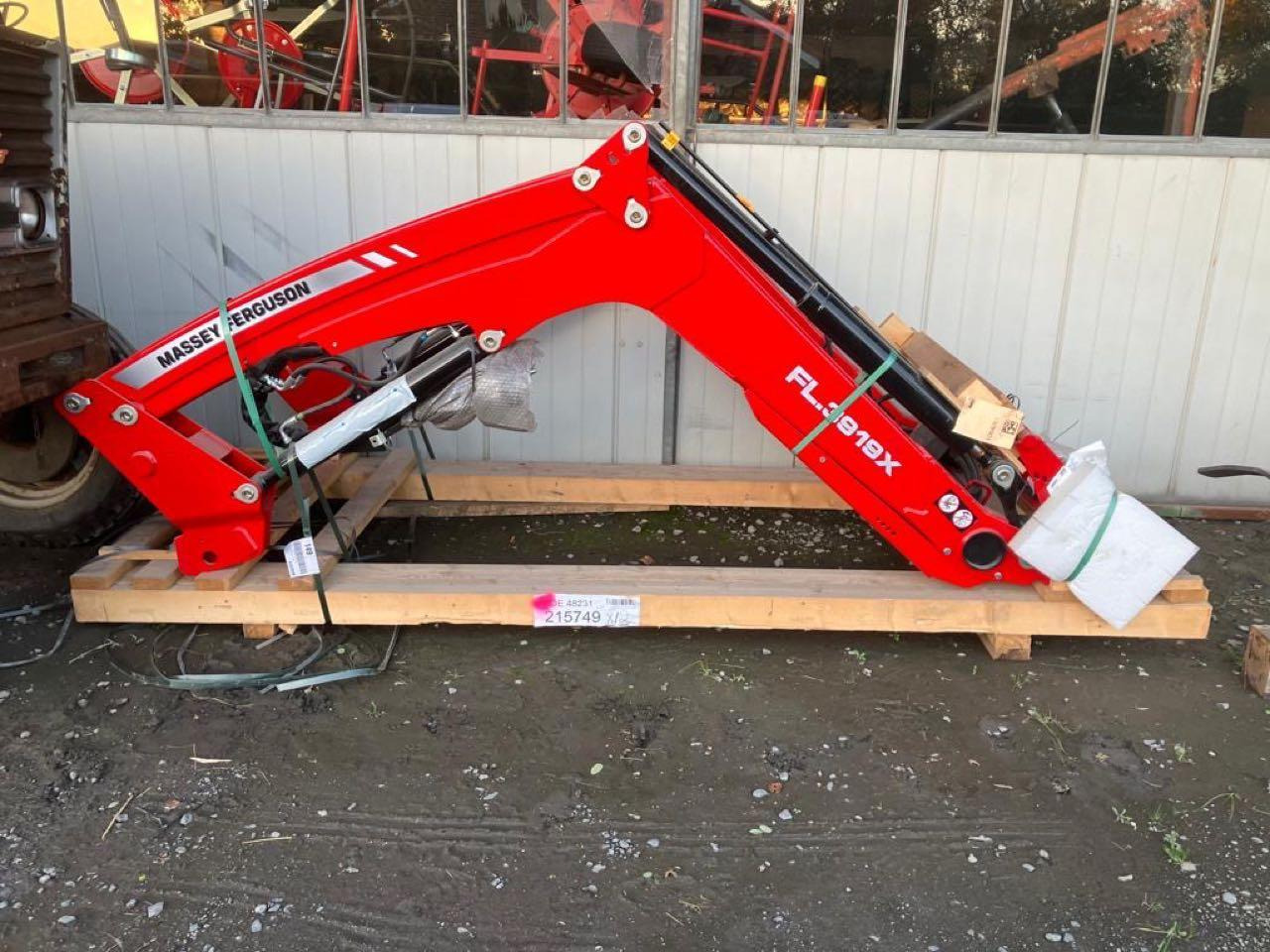 ALÖ X5SDME / MF FL3919X - Pemuat depan untuk traktor: gambar 2 ALÖ X5SDME / MF FL3919X - Pemuat depan untuk traktor: gambar 2