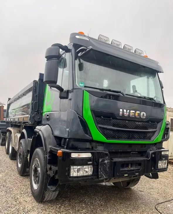 Iveco Magirus AD 340 T • 8x4 • Bordmatik Wywrotka trójstronna • 450 KM • Euro 6 • Przebieg 294 304 km ! - Truk jungkit: gambar 1 Iveco Magirus AD 340 T • 8x4 • Bordmatik Wywrotka trójstronna • 450 KM • Euro 6 • Przebieg 294 304 km ! - Truk jungkit: gambar 1