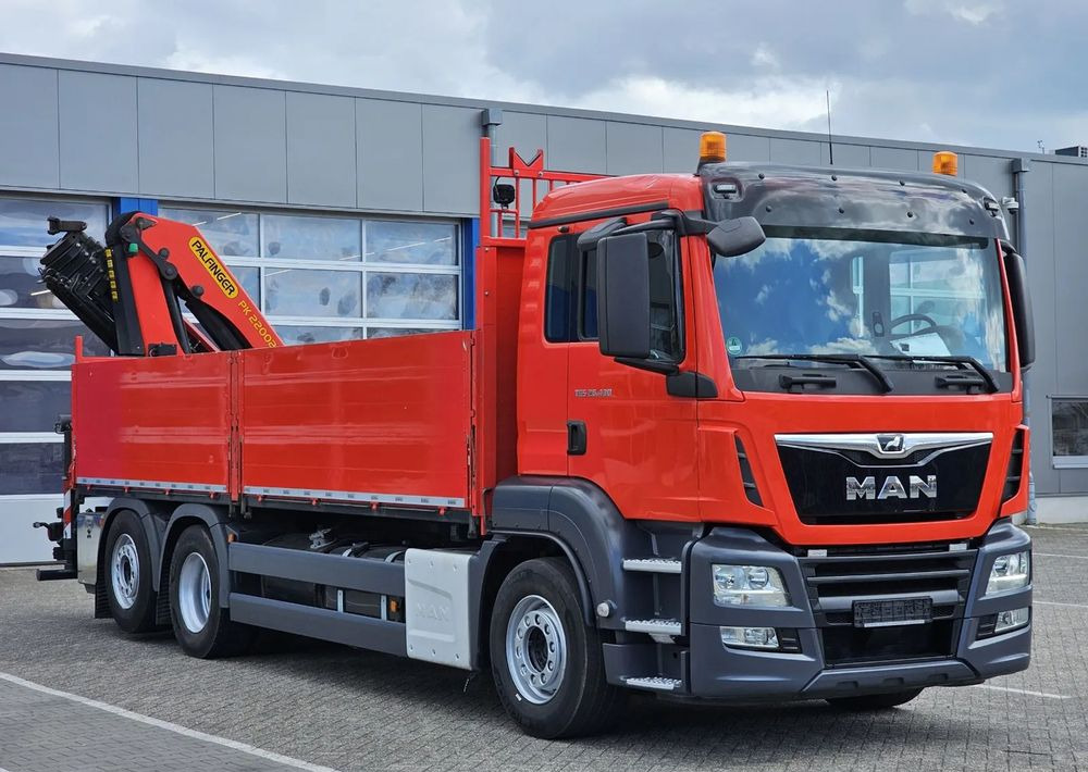 MAN MAN TGS 26.430 | Skrzynia + HDS Palfinger PK 22002 |6-krotne hydrauliczne przedłużenia | PILOT | Pneumatyka | - Truk flatbed, Truk derek: gambar 2 MAN MAN TGS 26.430 | Skrzynia + HDS Palfinger PK 22002 |6-krotne hydrauliczne przedłużenia | PILOT | Pneumatyka | - Truk flatbed, Truk derek: gambar 2