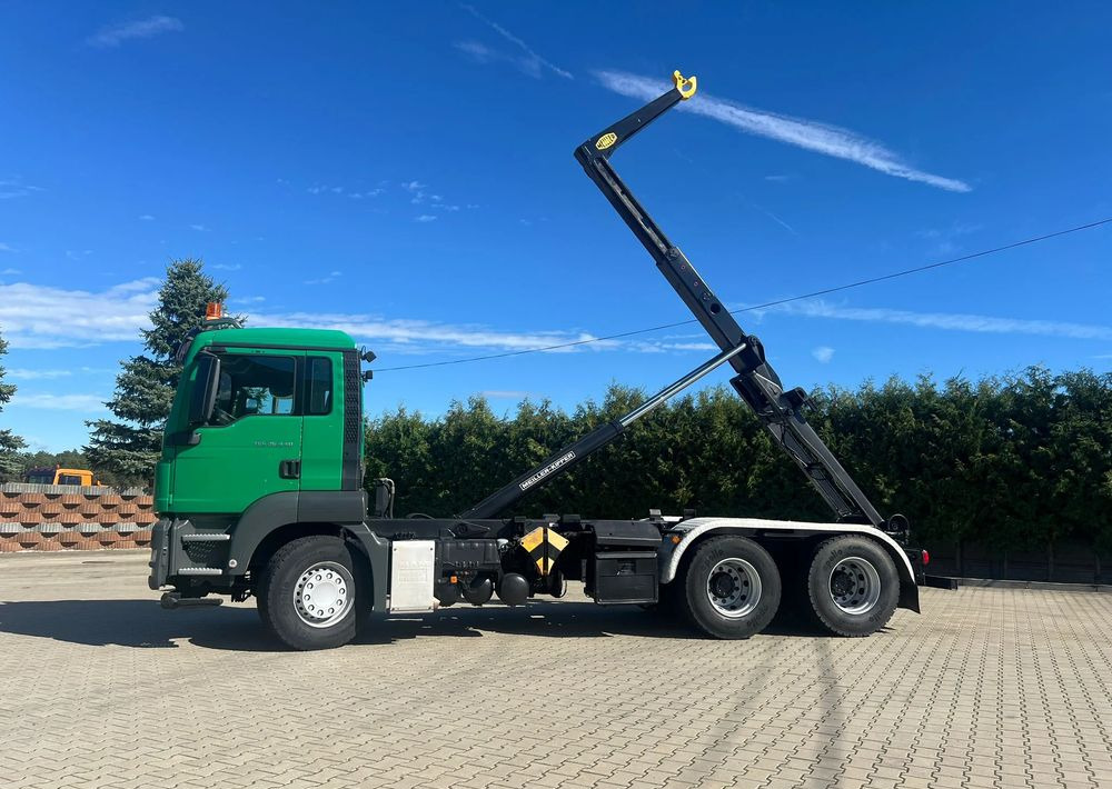 MAN TGS 26.440 | Hakowiec Meiller| 6x4 | 440 KM | przód resor, tył pneumatyczne |Belka ostrzegawcza (koguty) - Hook lift: gambar 2 MAN TGS 26.440 | Hakowiec Meiller| 6x4 | 440 KM | przód resor, tył pneumatyczne |Belka ostrzegawcza (koguty) - Hook lift: gambar 2