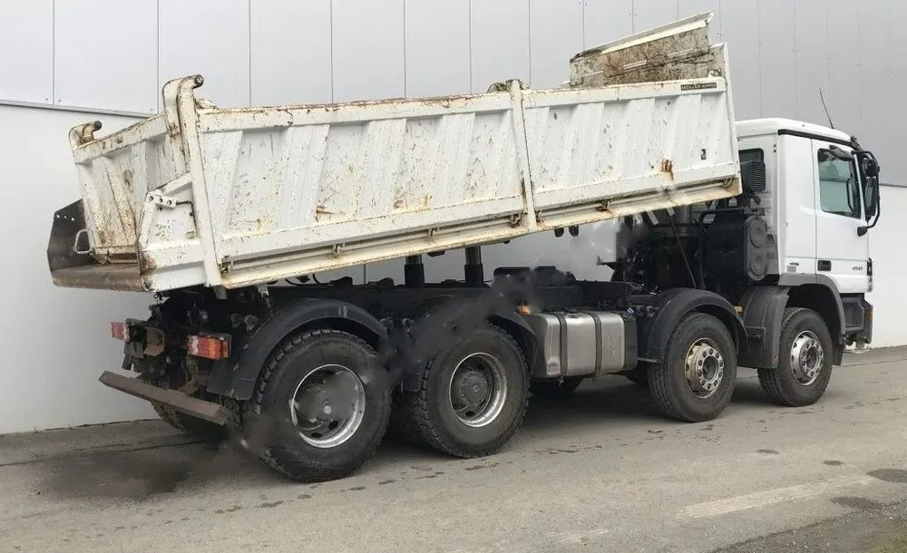 Mercedes-Benz Actros 4141 K 8x4 • 3-stronny wywrot • Bordmatik • Tempomat •Euro4 - Truk jungkit: gambar 5 Mercedes-Benz Actros 4141 K 8x4 • 3-stronny wywrot • Bordmatik • Tempomat •Euro4 - Truk jungkit: gambar 5