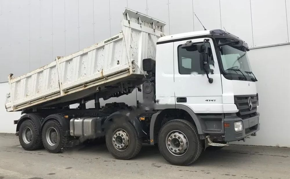 Mercedes-Benz Actros 4141 K 8x4 • 3-stronny wywrot • Bordmatik • Tempomat •Euro4 - Truk jungkit: gambar 1 Mercedes-Benz Actros 4141 K 8x4 • 3-stronny wywrot • Bordmatik • Tempomat •Euro4 - Truk jungkit: gambar 1